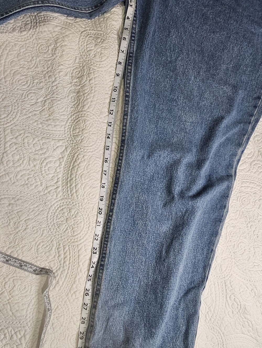 Mens LLBean 44x30 Relaxed Fit Jeans - Picture 4 of 6